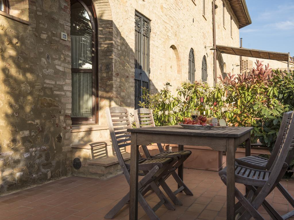 Appartamento La Roccaia San Gimignano Luaran gambar
